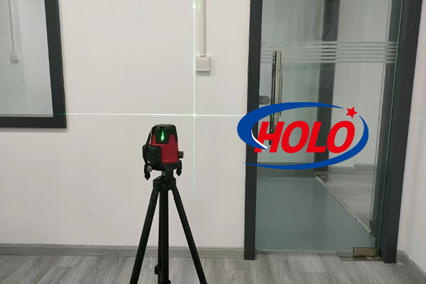 laser-level-with-tripod-